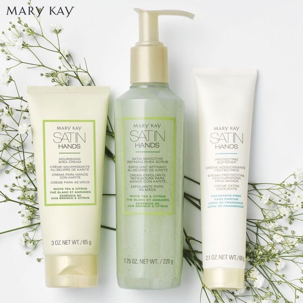Mary Kay Satin Hands set (four sets sold together)